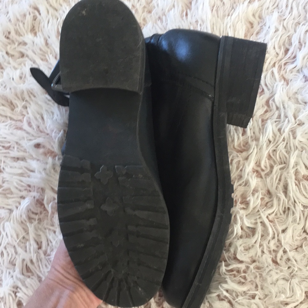 🎩VTG 90s Brass Plum leather moto booties - Picture 3 of 8